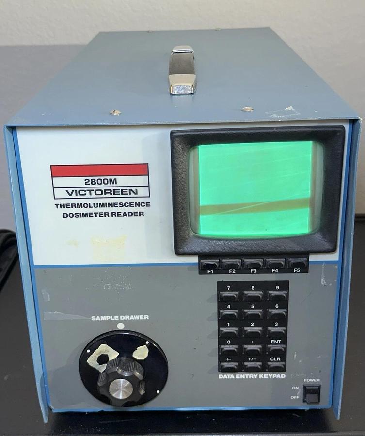 Used VICTOREEN 2800M Thermoluminescence Dosimeter Reader