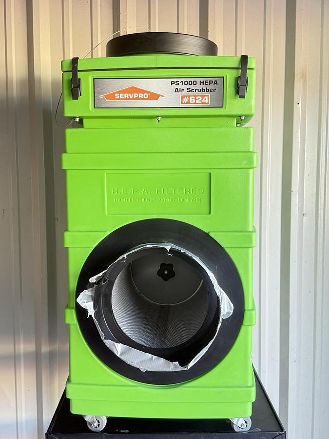 Used Servpro Nikro Industries Inc. PS1000 Hepa Filtered Air Scrubber Model 624