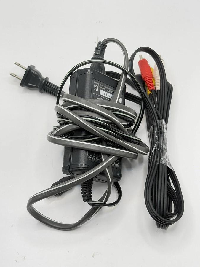 Used Sony DCR-TRV460 Digital8 Handycam Camcorder Hi8 8mm Video Camera Recorder