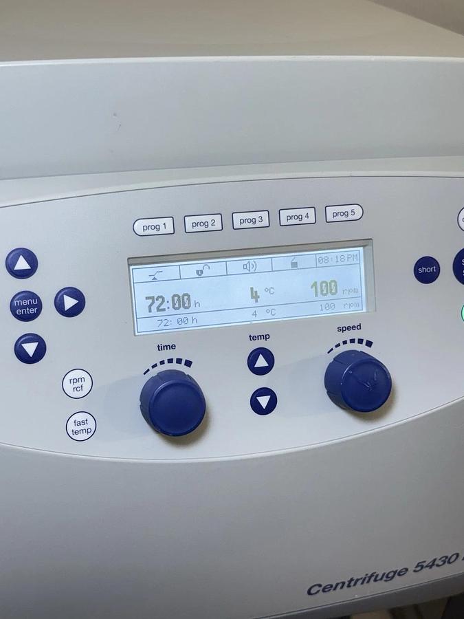 Used Eppendorf 5430R Refrigerated Centrifuge w/ F 45-30-11 Rotor