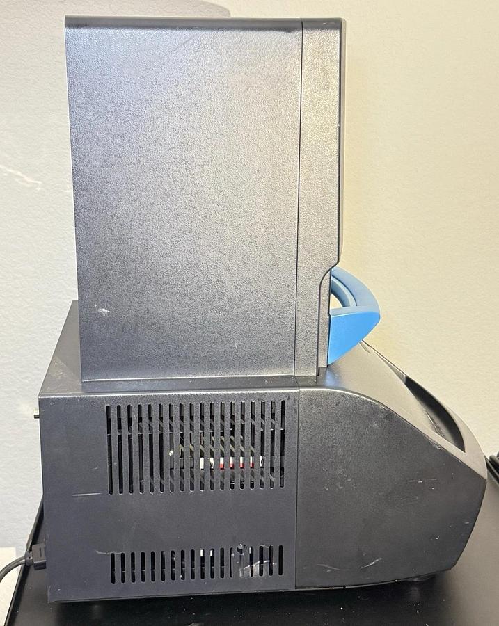 Used MJ Research DNA Engine Opticon Continuous Fluorescence Detector CFD-3220 PCR