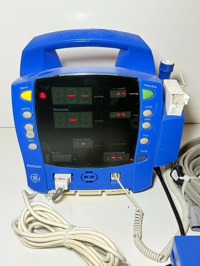 Used GE Procare Dinamap DPC400M-EN - Monitor w/ Accessories