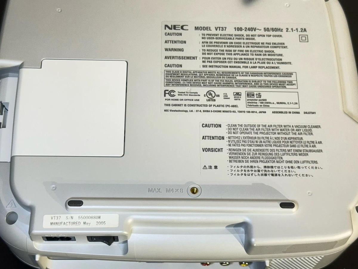 Used NEC VT37 LCD Multimedia Projector – 1500 ANSI Lumens SVGA 800x600 Portable