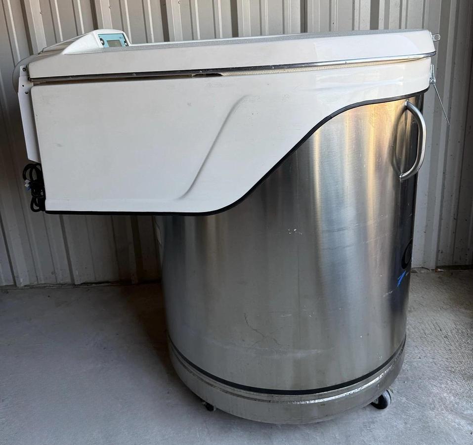 Used CBS Custom BioGenic Systems Isothermal V3000-AB Cryogenic Freezer Storage Tank