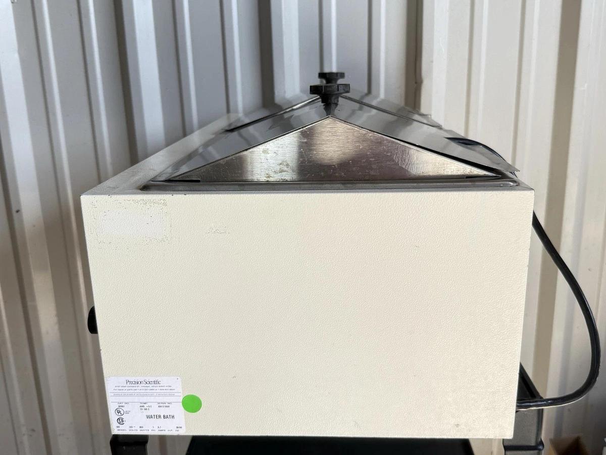 Used Precision Scientific - Dual Chamber Water Bath Model: 188 (Cat#: 66552)