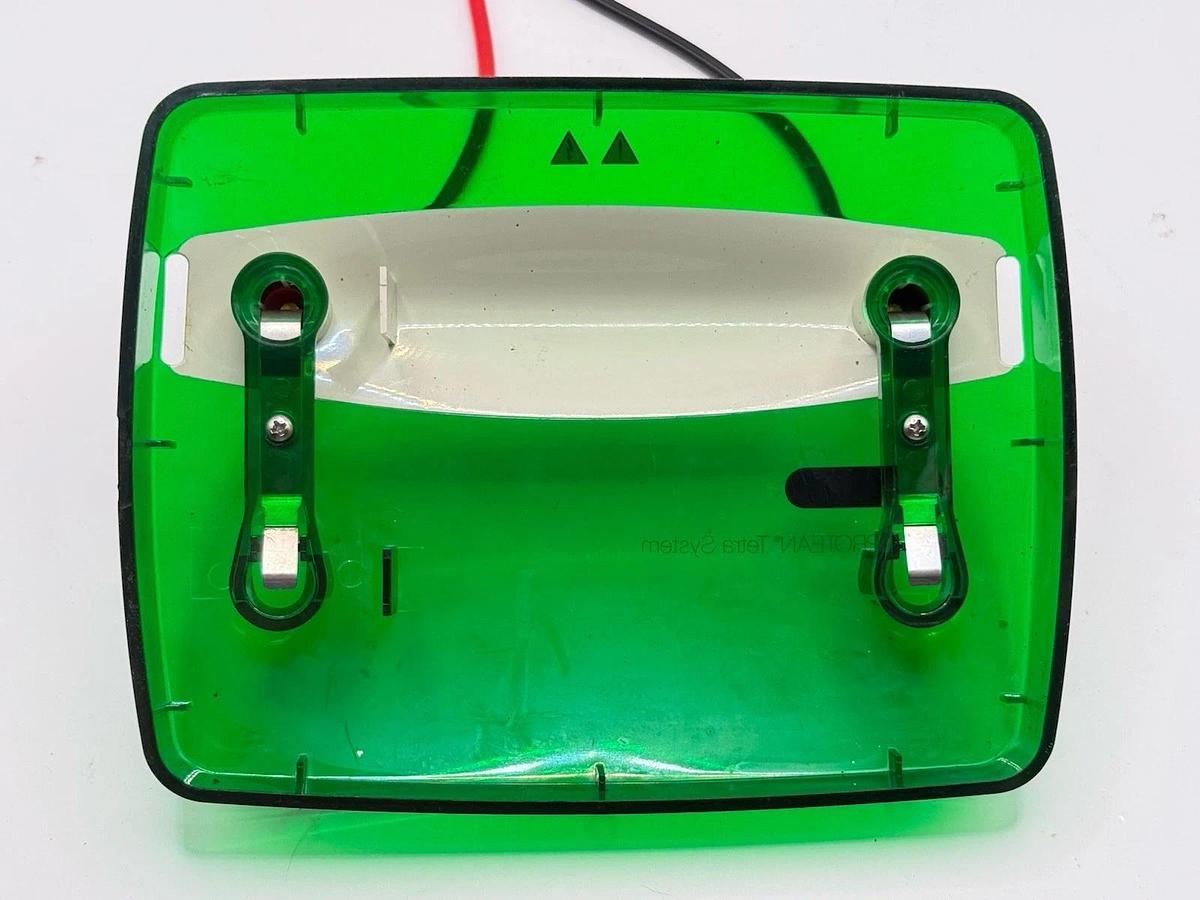 Used Bio Rad Bio-Rad Mini-PROTEAN Tetra System - Replacement part - Lid & Cables