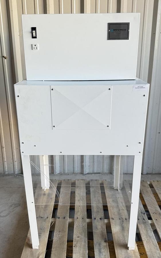Used ENVIRCO Corporation Clean WorkStation BioHood Safety Tabletop Hood Model 10557