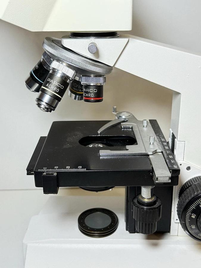 Used Parco Binocular Compound Microscope, W10x 18mm Eyepieces + 4 Objectives ARCHO