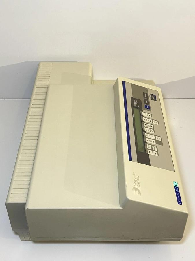 Used Molecular Devices Spectra max 250 Microplate Spectrophotometer