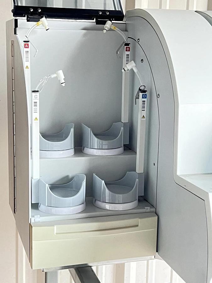 Used BioMerieux NucliSENS easyMAG Nucleic Acid Extractor – Clean