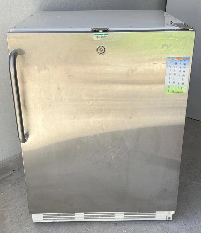 Used Felix Storch Inc Summit HS1661L Lab Refrigerator FF-7L