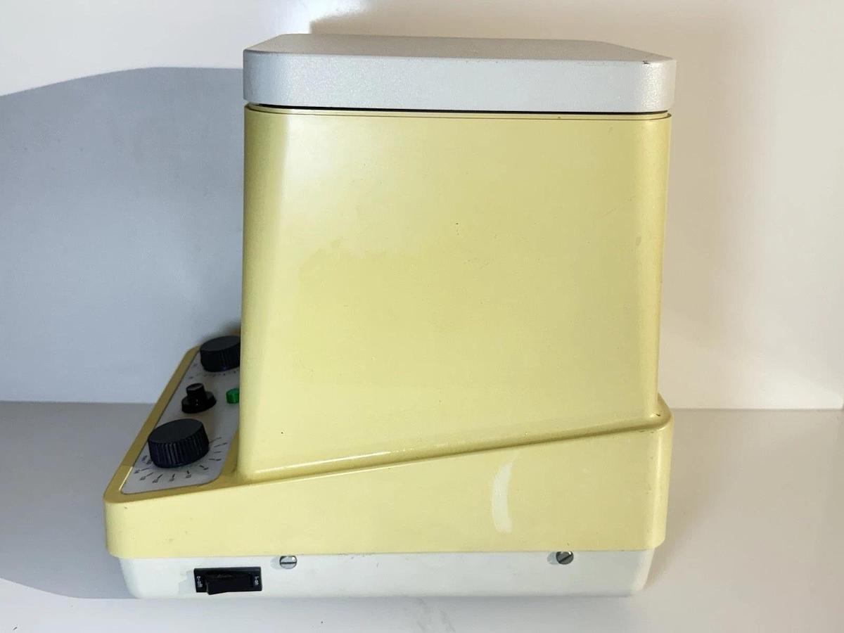 Used Eppendorf Centrifuge 5415 C Microcentrifuge W/Rotor 5402 5415