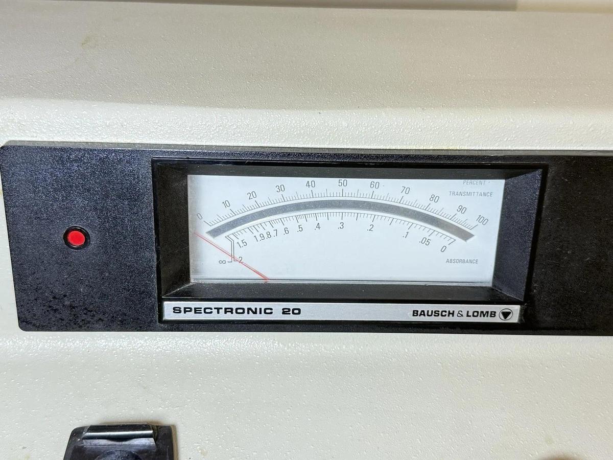Used Bausch & Lomb Spectronic 20 Lab Spectrophotometer Colorimeter Spec 20