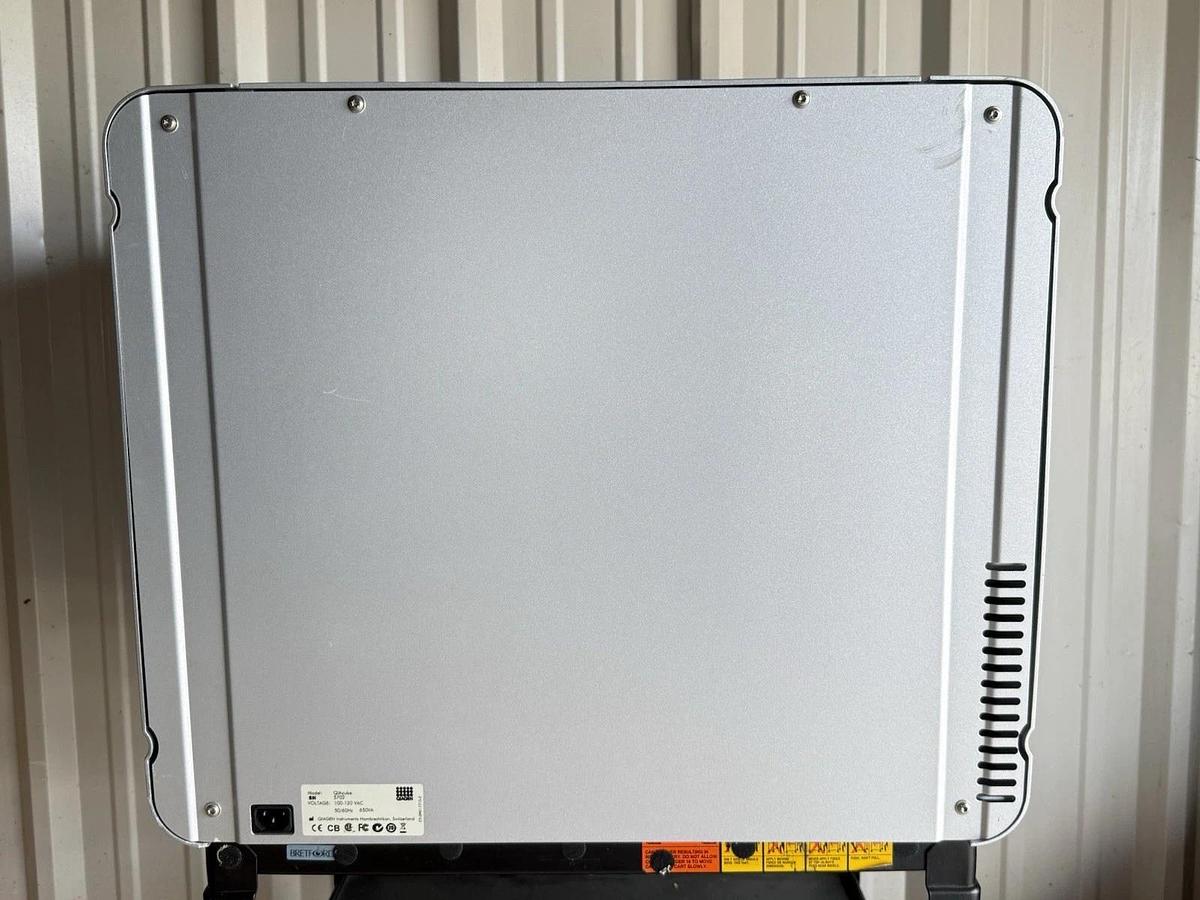 Used QIAGEN QIAcube Automated Nucleic Acid Purification and Extraction System + Dell