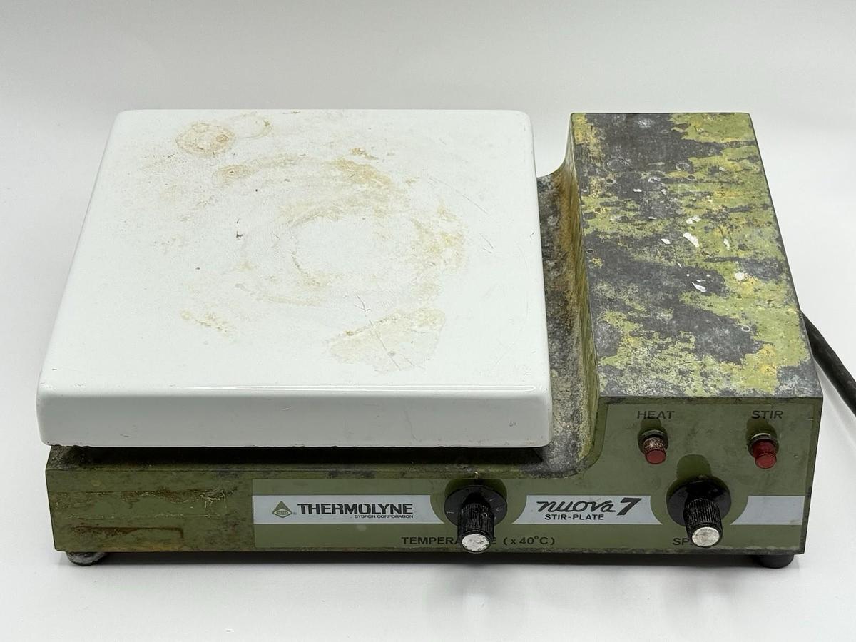Used Thermolyne Nuova 7 Stirrer Stir Plate Model SP-18425