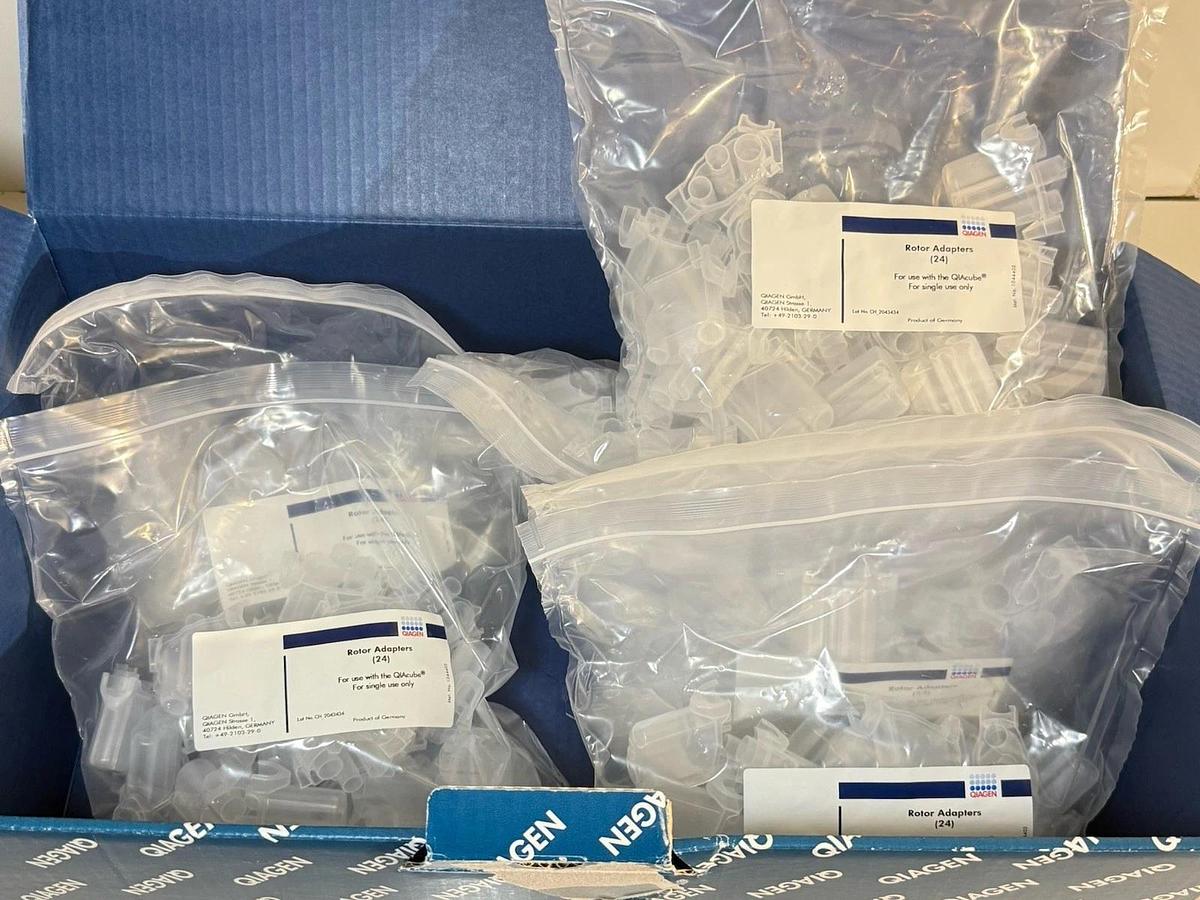 Used QIAGEN 990394 Rotor Adapters For Use With QIAcube Case 7 x 24