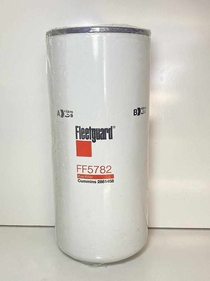 Used Fleetguard FF5782 Fuel Filter Cummins 2881458 - NEW/SEALED