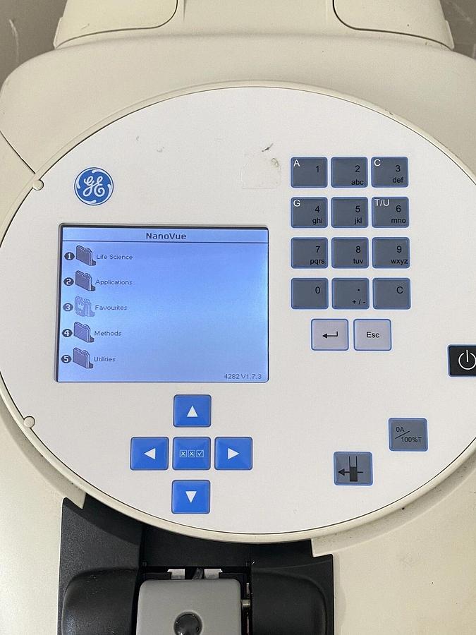 Used GE NanoVue Portable Spectrophotometer 80-2140-21