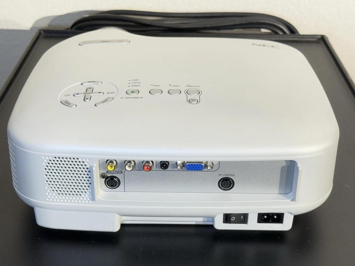 Used NEC VT37 LCD Multimedia Projector – 1500 ANSI Lumens SVGA 800x600 Portable