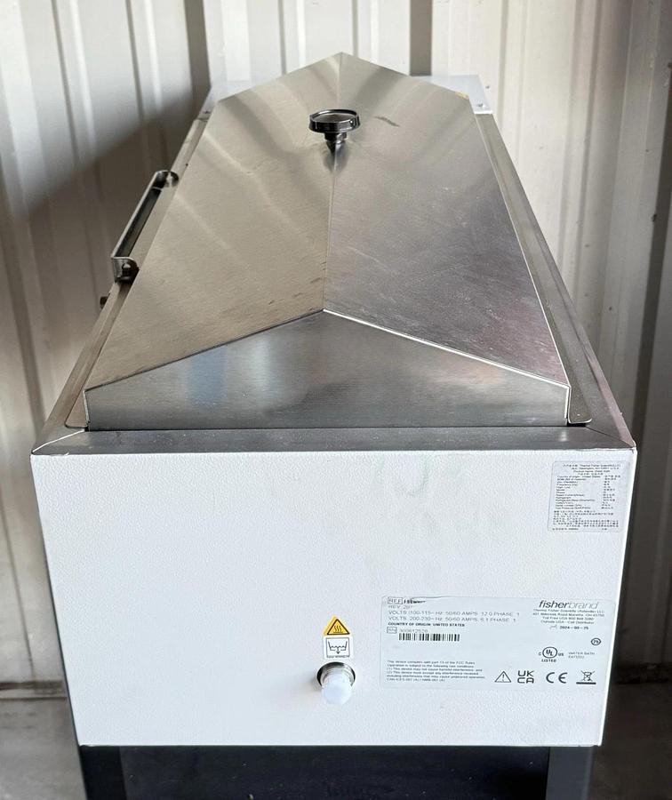 Used Thermo Scientific Fisher Brand - Water Bath Isotemp SWB 27 (REF: FSSWB27)