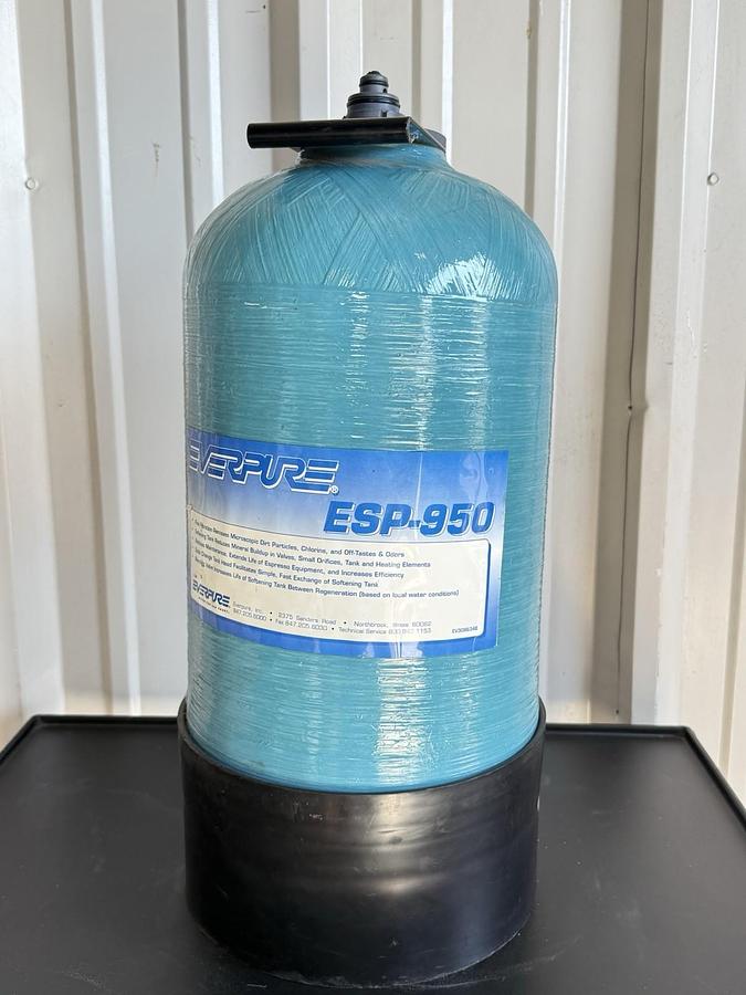 Used Pentair Everpure ESP-950 Water Treatment Filter Tank Poly Glass Vessel 111603145