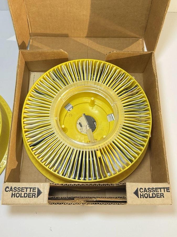 Used Lot 2 Creatron Kodak - The Only Unbreakable Universal 35mm Slide Tray Carousel