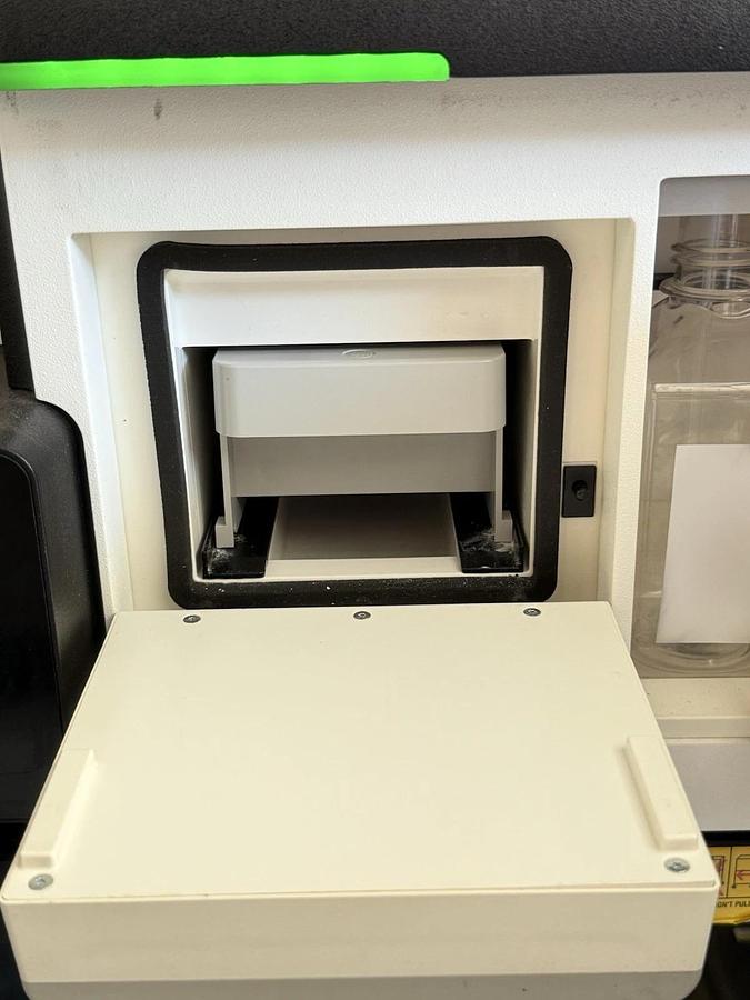 Used ILLUMINA MISEQ DNA SEQUENCER SY-410-1003