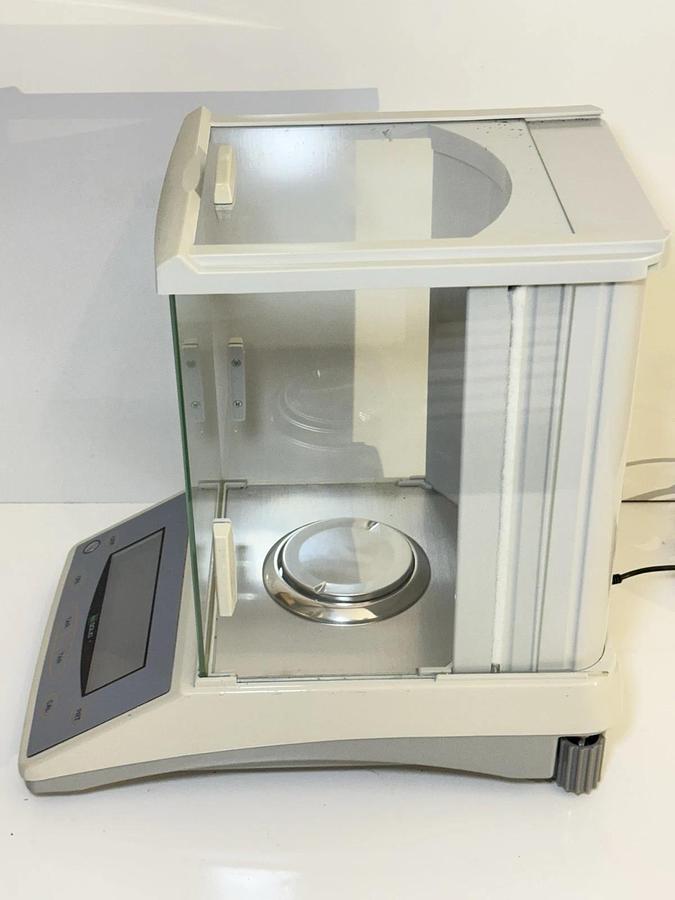 Used U.S. Solid Analytical Balance USS-DBS series Digital Electronic Precision Scale