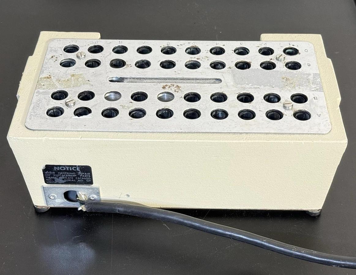Used Clay Adams MASTERS Incubator Laboratory 37C Nominal Temperature