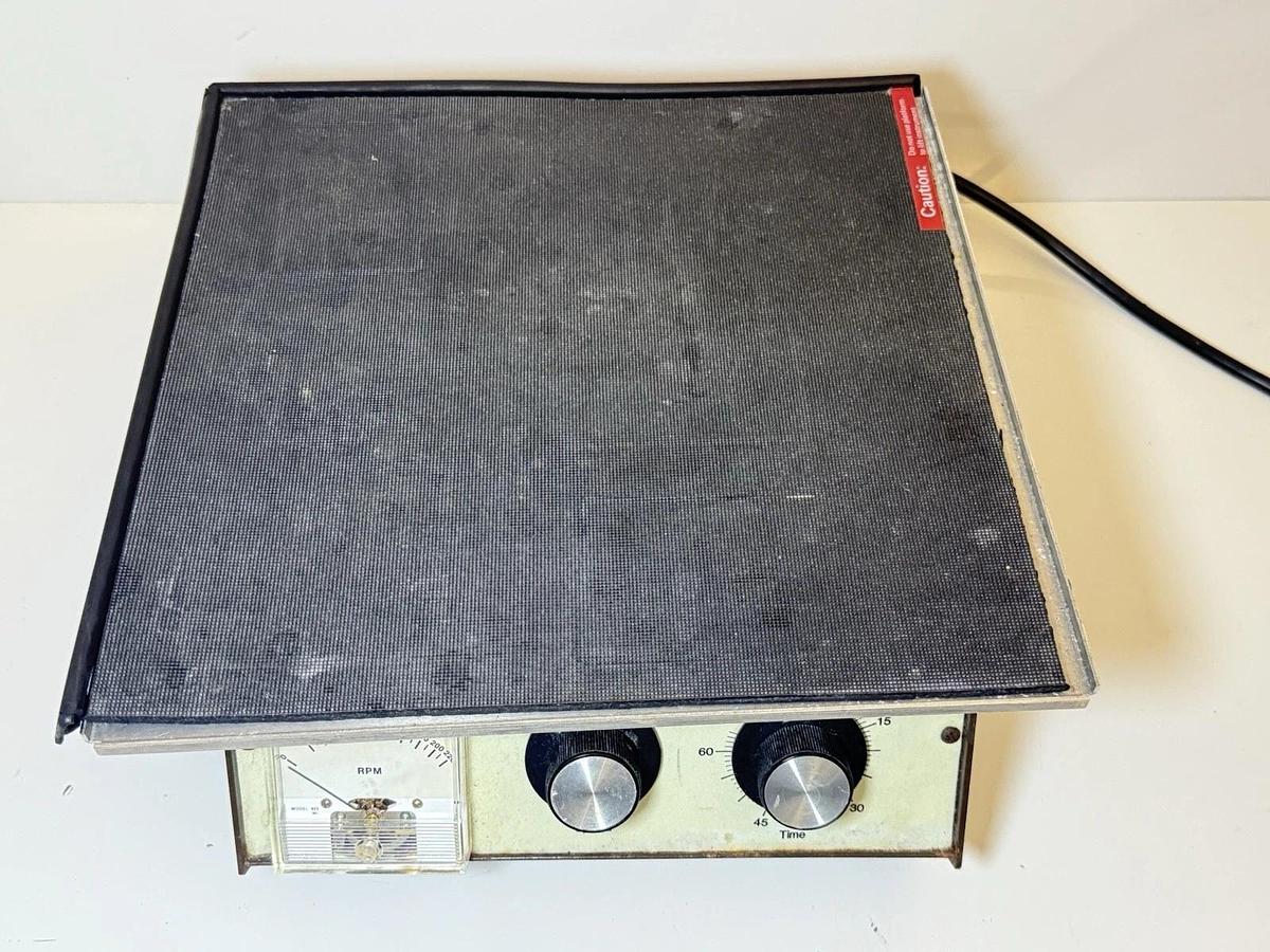 Used American Dade Rotator V Platform Variable Shaker R4140