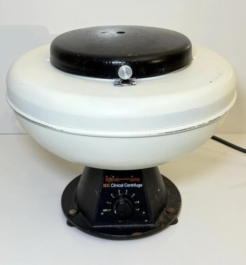 Used IEC International Equipment Co. Clinical Centrifuge with Rotor #221