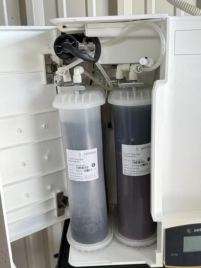 Used Sartorius H20PRO-VF-B Arium Pro VF Water Purification System w/ Dispenser