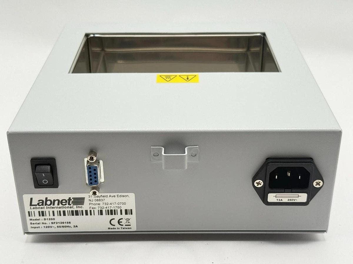 NEW Labnet D1200 AccuBlock Digital Dry Bath Heated Laboratory Device