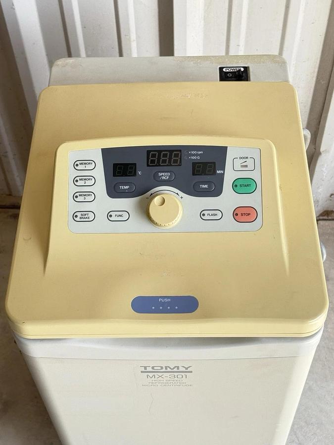 Used TOMY MX-301 High Speed Refrigerated Micro Centrifuge