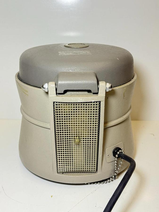 Used Damon / IEC Division IEC MB Centrifuge Micro Hematocrit with # 275 Rotor