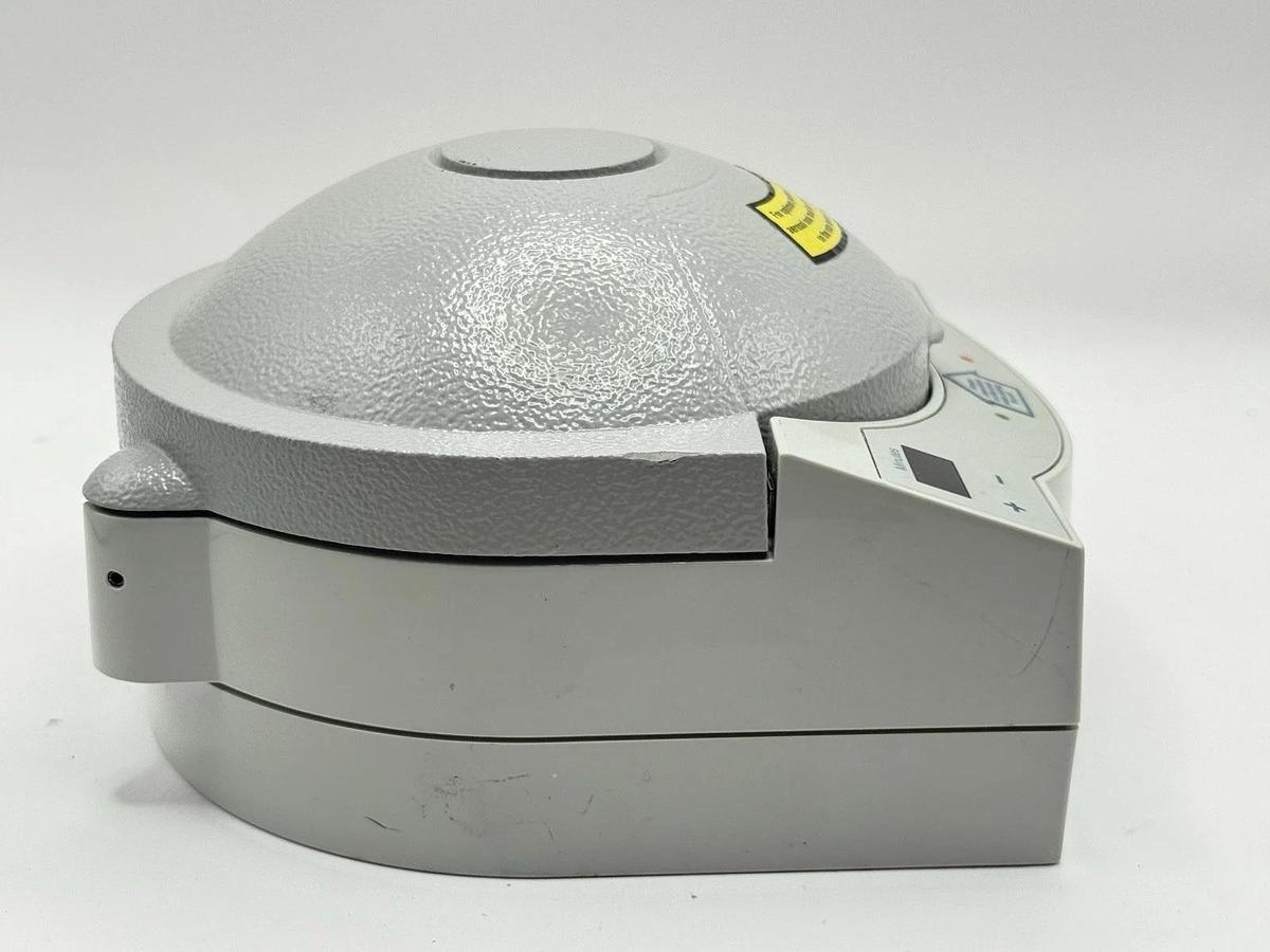 Used Fisher Scientific Micro7 Microcentrifuge Mini Centrifuge 7200g P/N: 201324.1