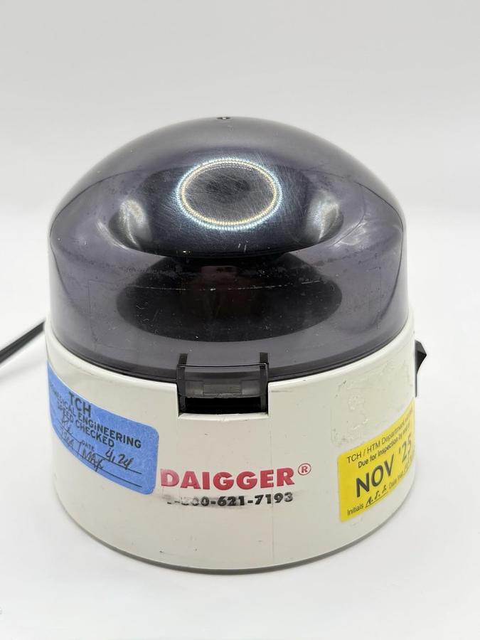 Used Daigger Micro Centrifuge SD 110V 6 Position Fixed Angle Rotor
