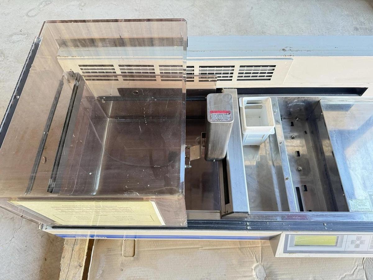 Used Sakura DRS-601 Diversified Stainer