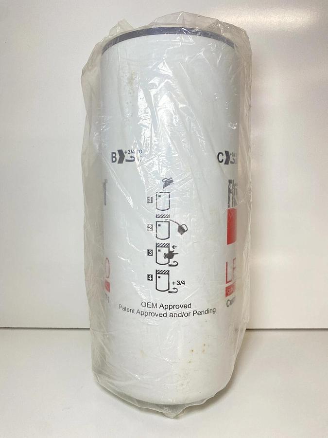 Used Fleetguard Lube Filter - LF9050 Cummins 4920071 - NEW/SEALED