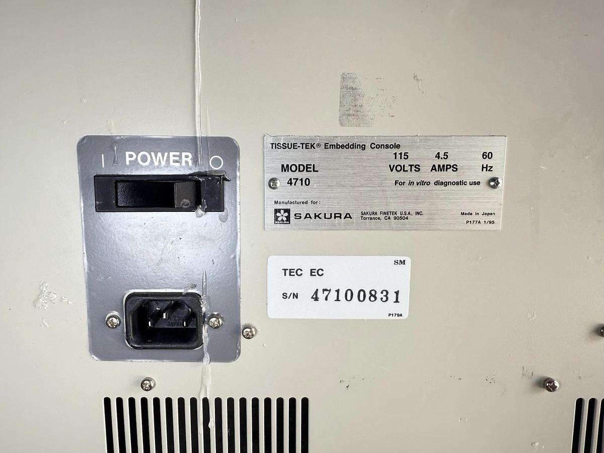 Used Sakura Tissue-Tek 4 Embedding Console 4710 and Cryo Console 4709