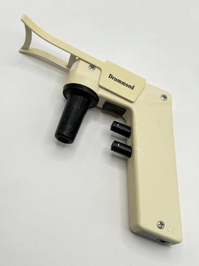 Used Drummond Scientific Co. Pipet Aid XP Serological Pipette Controller