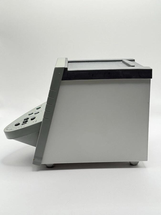 Used Invitrogen Life Tecnologies PowerEase500 Electrophoresis Power Supply