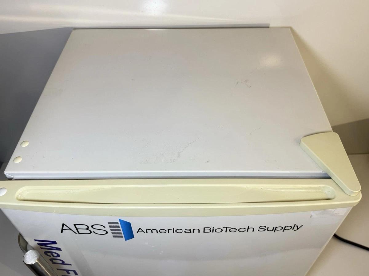 Used ABS American Biotech Supply PH-ABT-UCFS-0220M Laboratory Storage Freezer