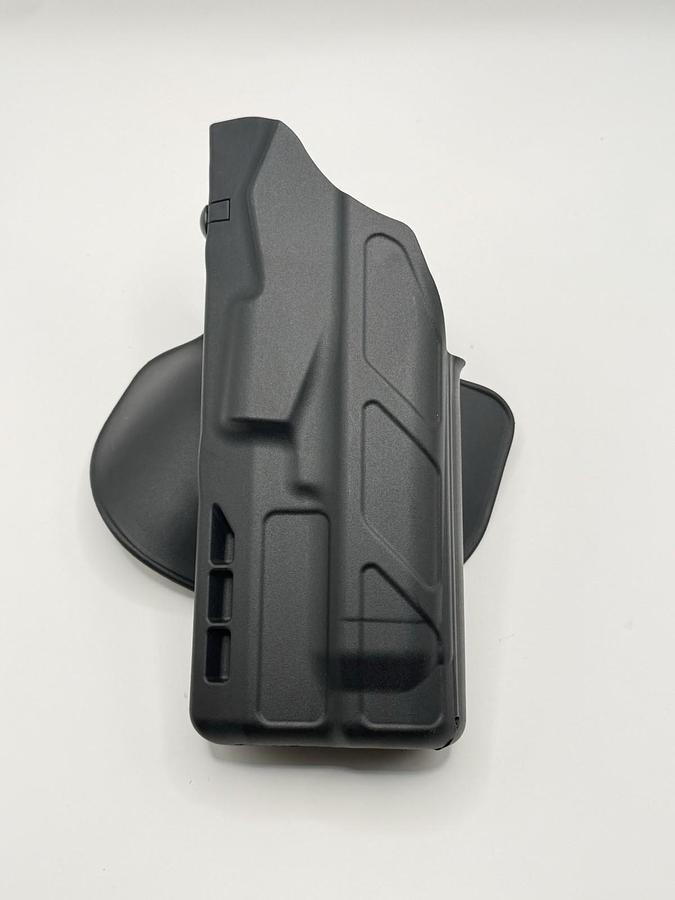 Used Safariland Black Duty Holster Glock 9/40 17/22 light 7378-832