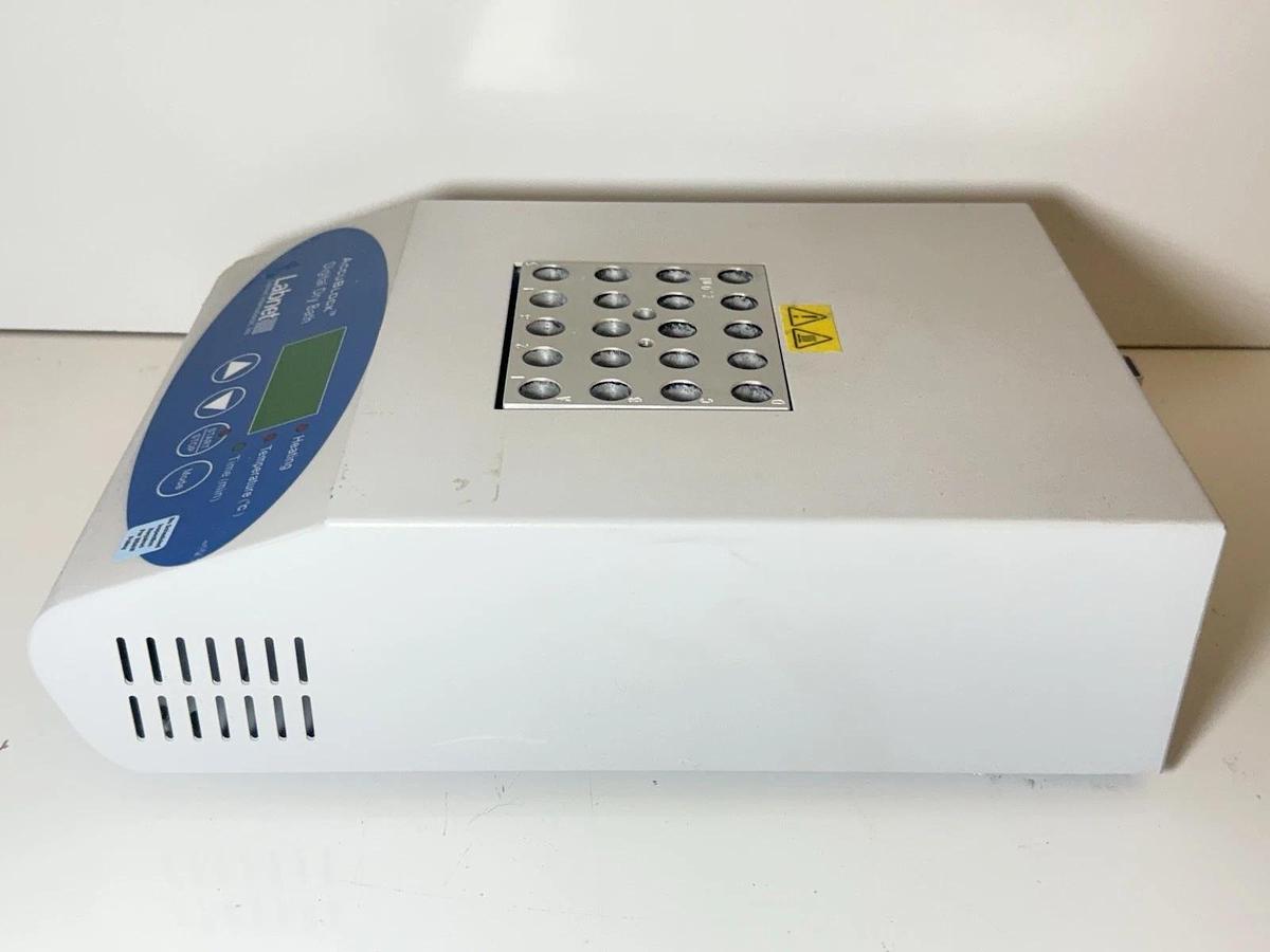 Used Labnet D1100 AccuBlock Digital Dry Bath Heated Laboratory Device