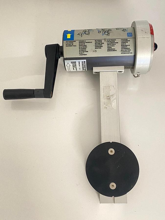 Used Medtronic Model 150 Bio-Medicus Handcrank Device