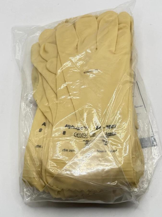 Used NEW 12 Pairs - ANSELL 88-390T AlphaTec Latex Glove, Type C, Size 8