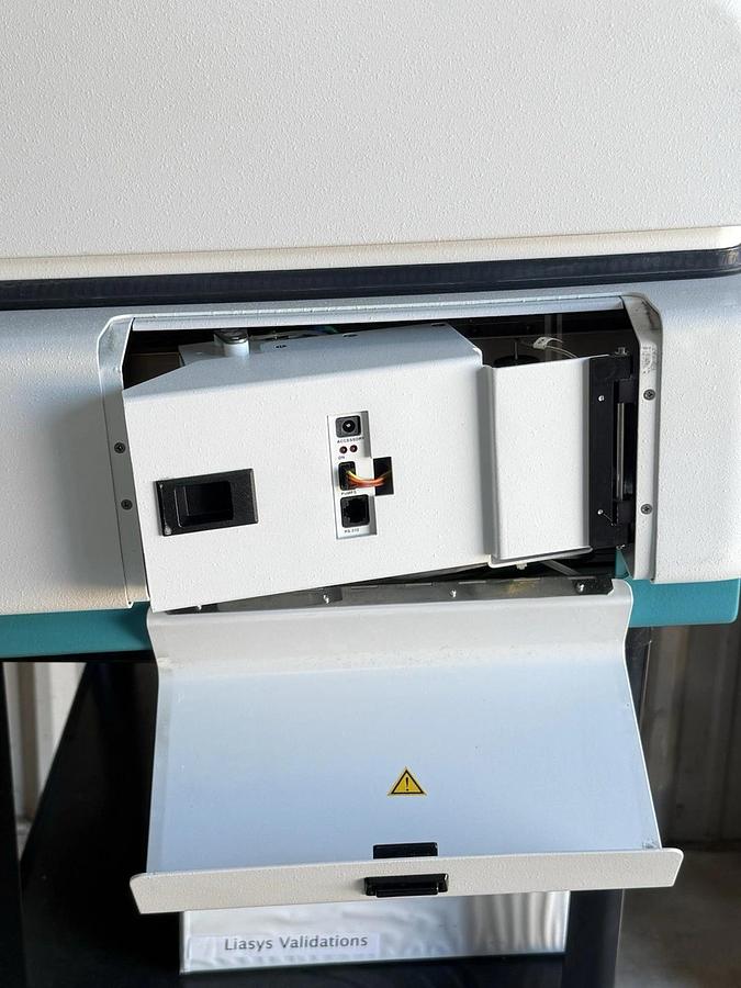 Used LIASYS AMS Chemistry Analyzer Medical System with manuals