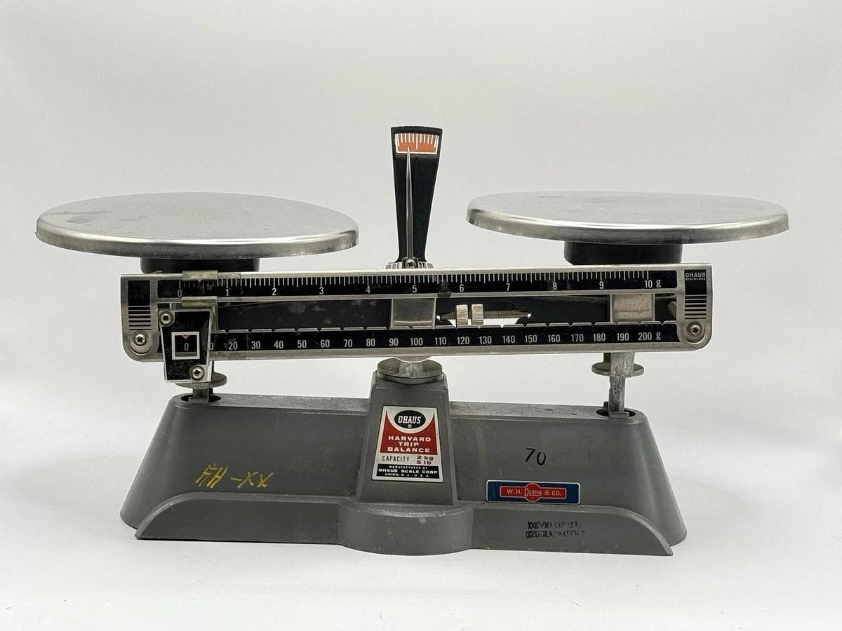 Used Vintage OHAUS Harvard Trip Balance 2kg - 5lb Capacity Laboratory Scale