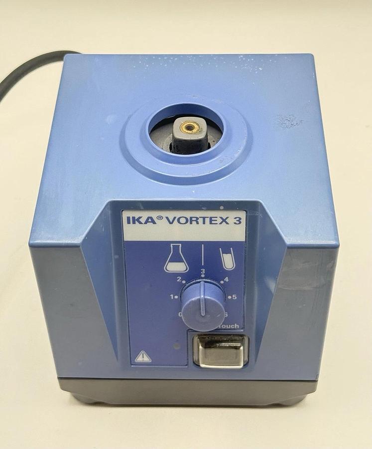 Used IKA Vortex 3 Vortexer Mixer Shaker | Model V3 S1